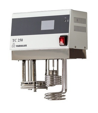 Circulation thermostat for laboratory bath.